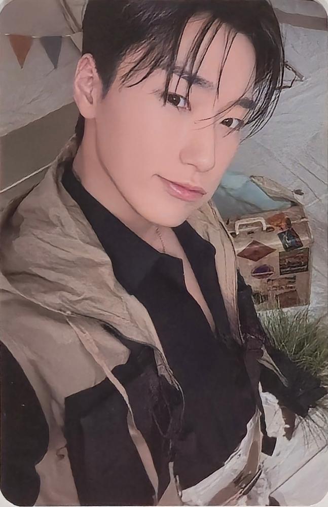 ANITEEZ in TREASURE Trading Cards