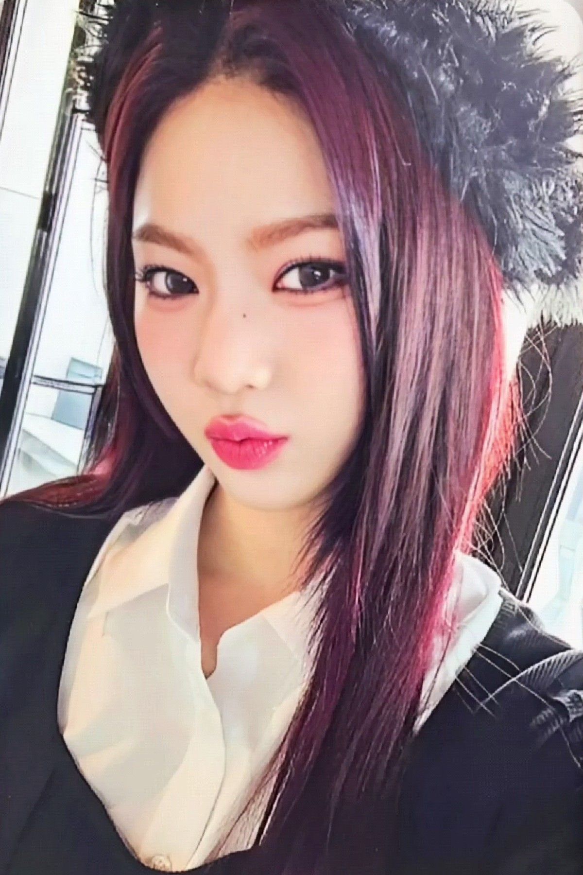 ISA STAYC photocard from Lucky Draw