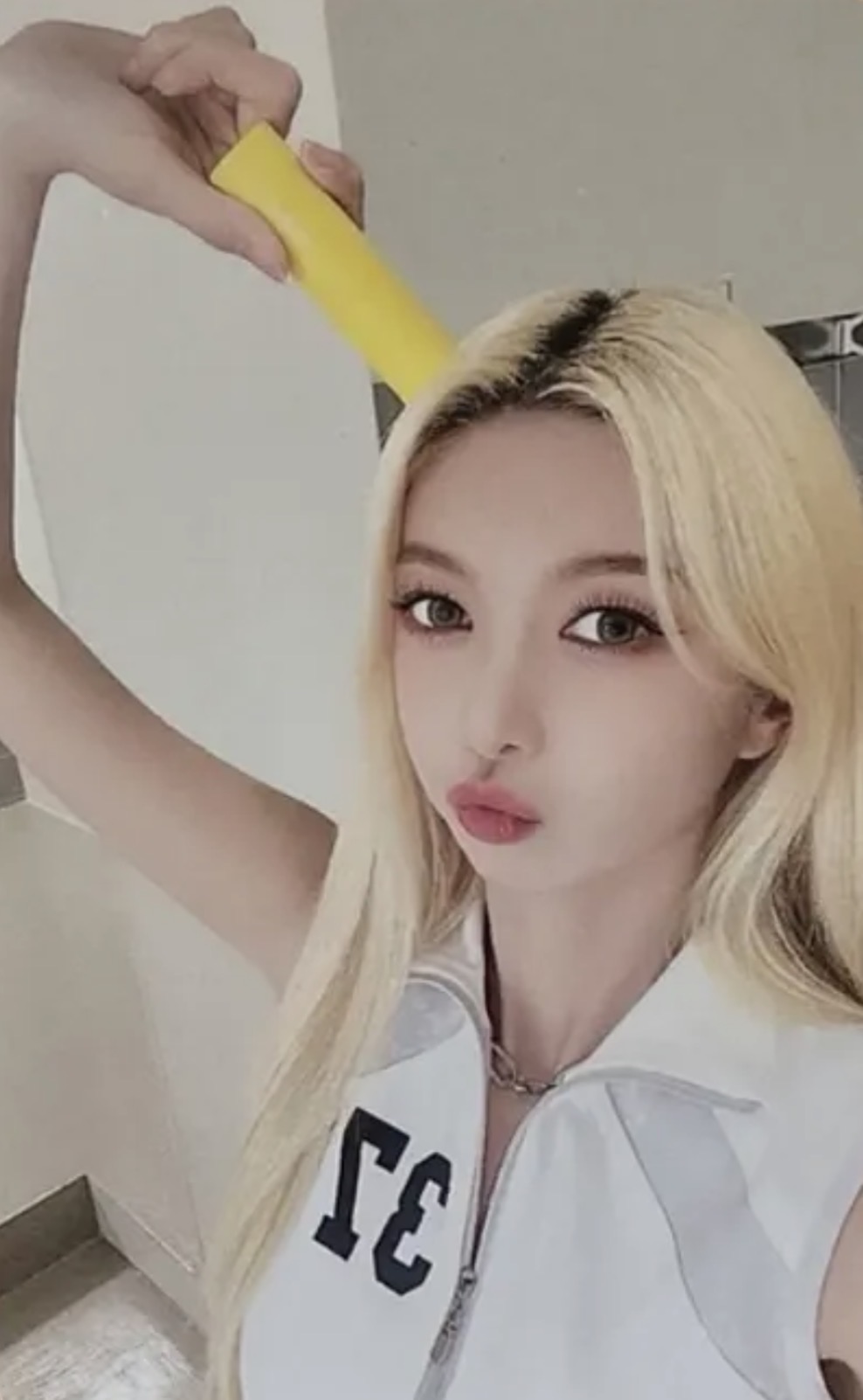 Dami Dreamcatcher photocard from Purchase Benefit