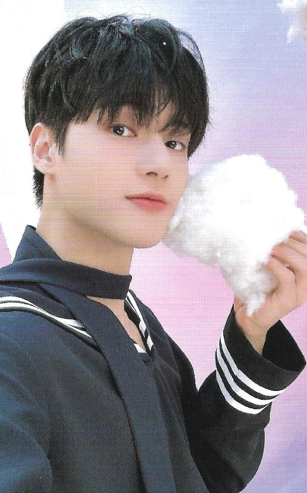 ANITEEZ in ILLUSION Photo Package - Photocard