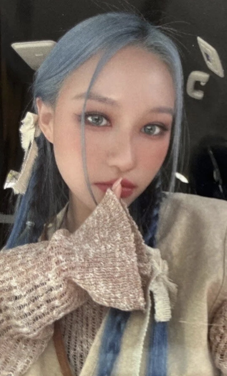 Siyeon Dreamcatcher photocard from Selfie Photocard