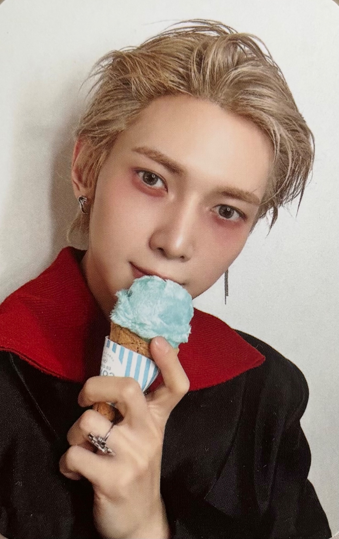 Yeosang ATEEZ photocard from Online