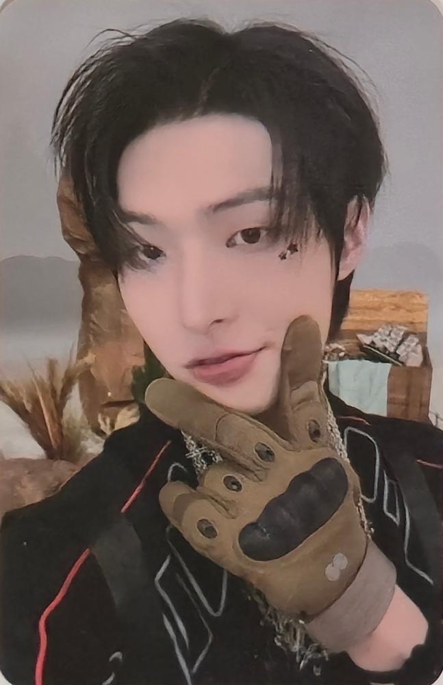 ANITEEZ in TREASURE Trading Cards