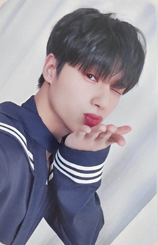 ANITEEZ in ILLUSION Random Trading Card