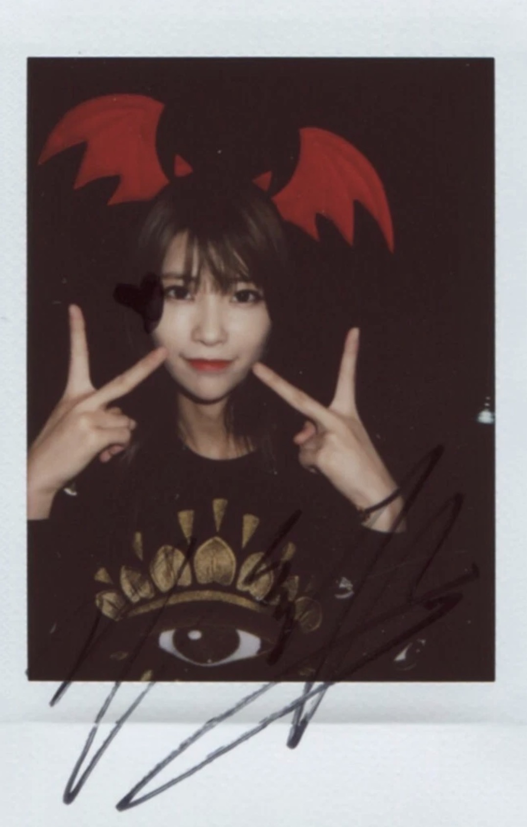 Huihyeon DIA photocard - Spell Autographed Polaroid