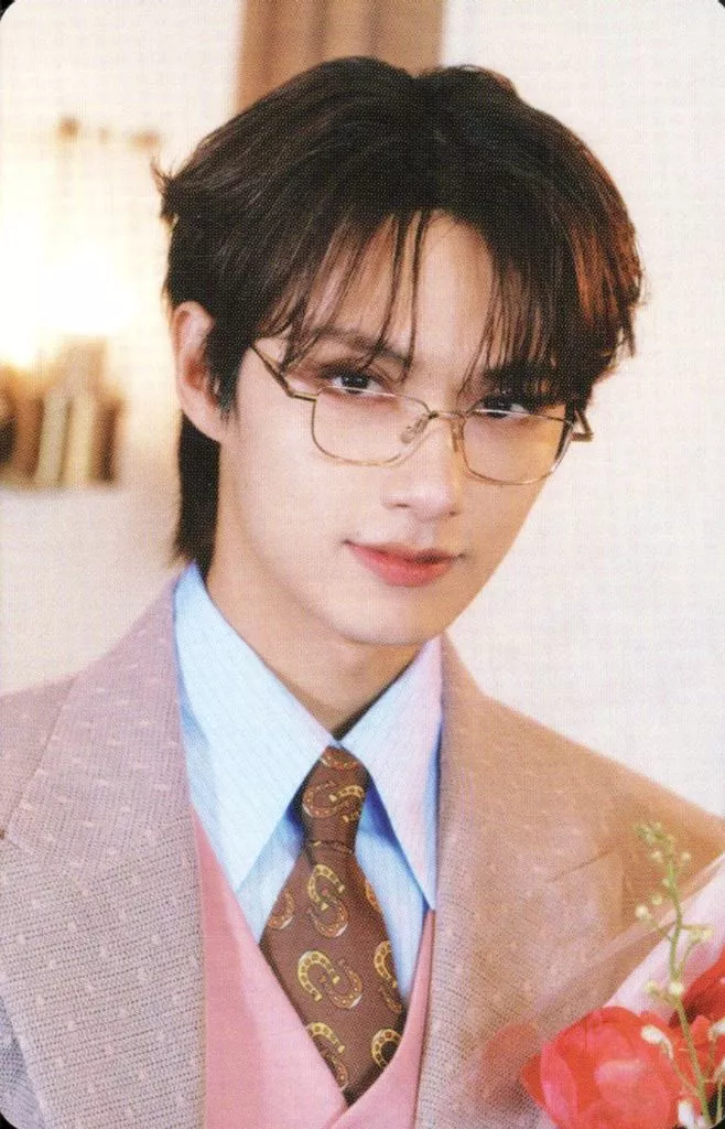 Jun SEVENTEEN photocard - SPILL THE FEELS Booklet (Random Member set)