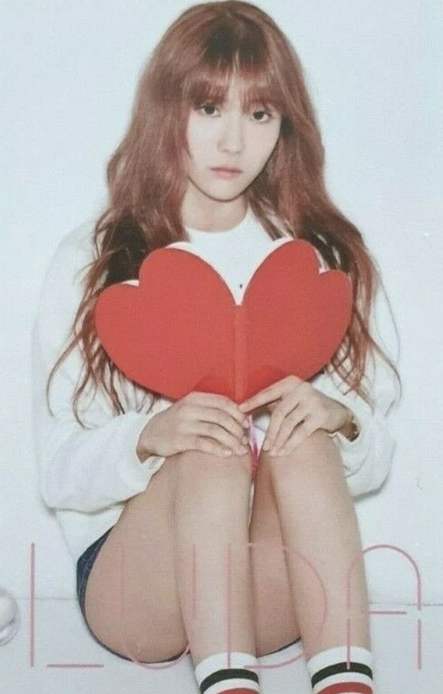 Luda Cosmic Girls photocard - Would You Like? Photocard
