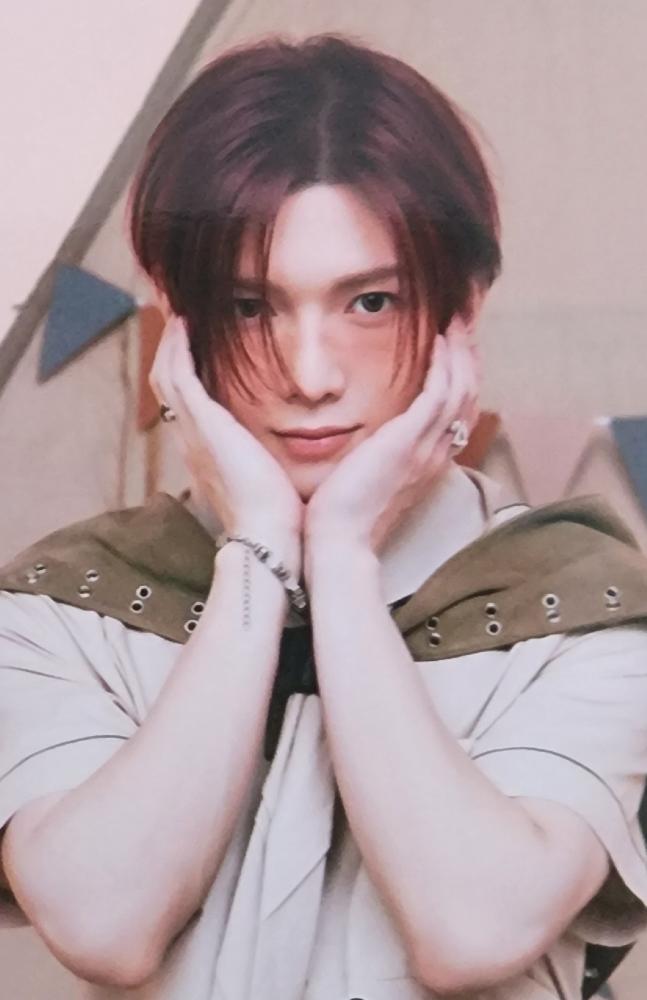 ANITEEZ in TREASURE Trading Cards