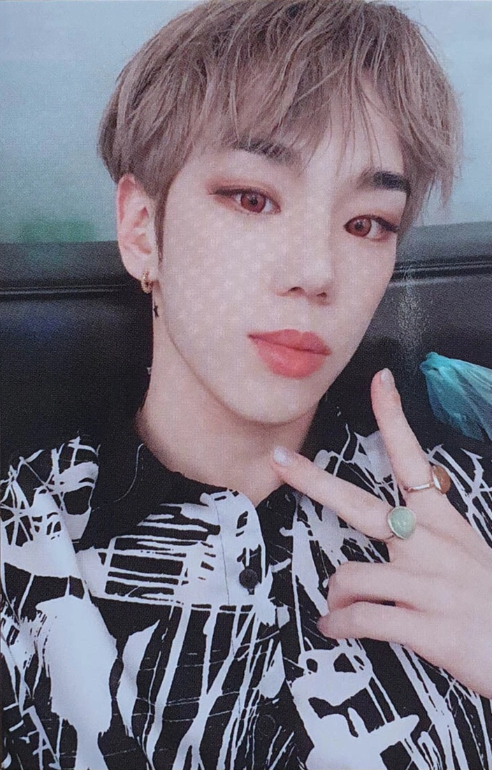 Byeongkwan A.C.E photocard - HJZM : The Butterfly Phantasy Photocard