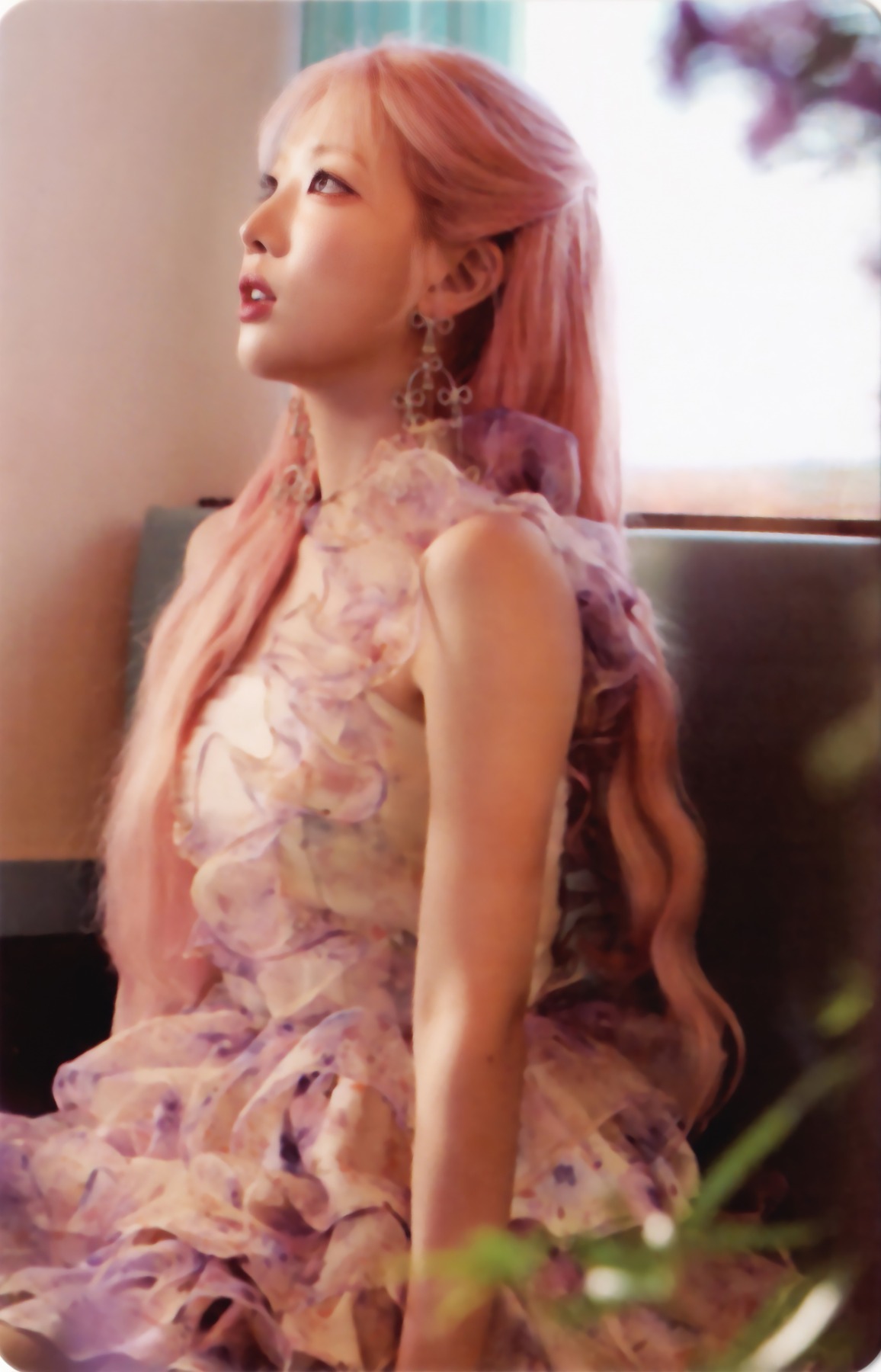 Kim Lip LOONA photocard - Flip That AR Card