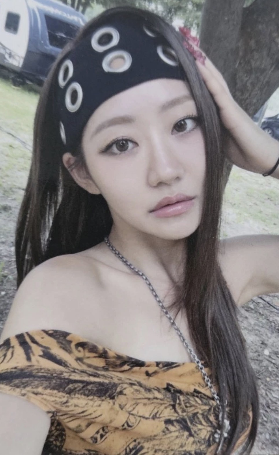 Julie KISS OF LIFE photocard - Lose Yourself Photocard